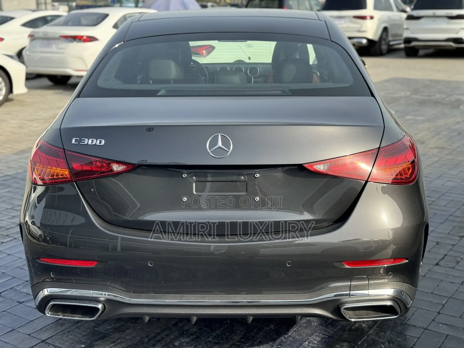 New Mercedes-Benz C300 2023 Gray