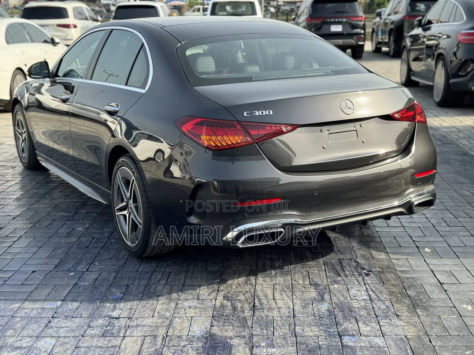New Mercedes-Benz C300 2023 Gray