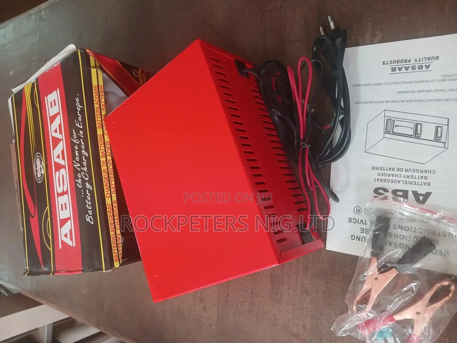 ABS 6 Amp Battery Charger (12V)