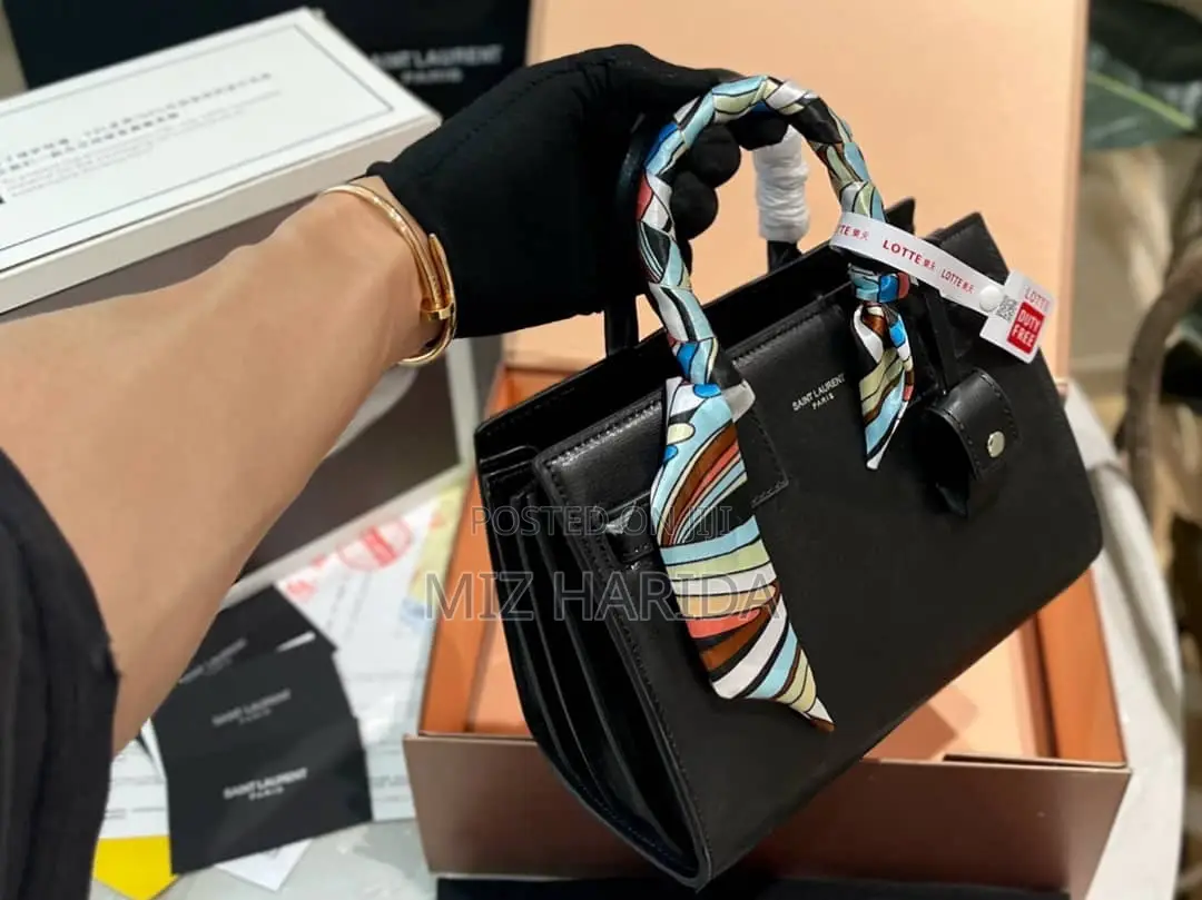 Saint Laurent Handbag