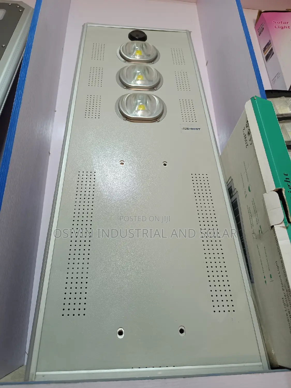 2000w Iron Body All in One Solar Street Light