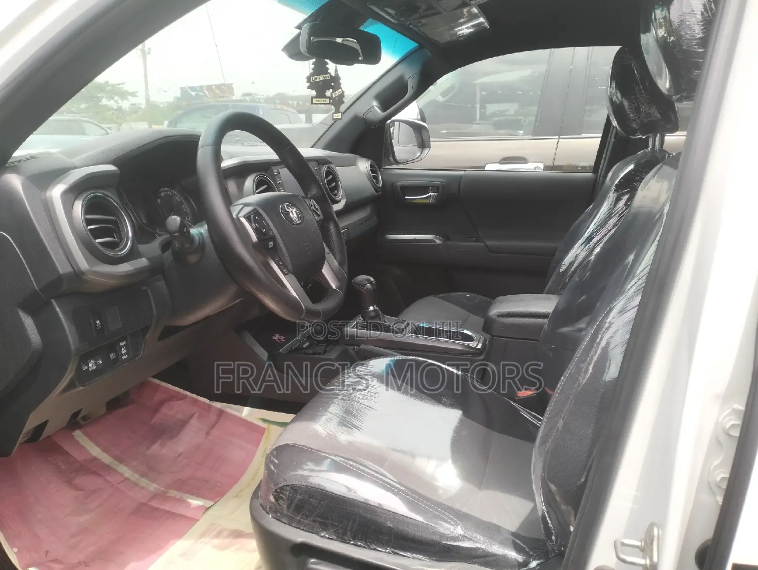 Toyota Tacoma 2020 White