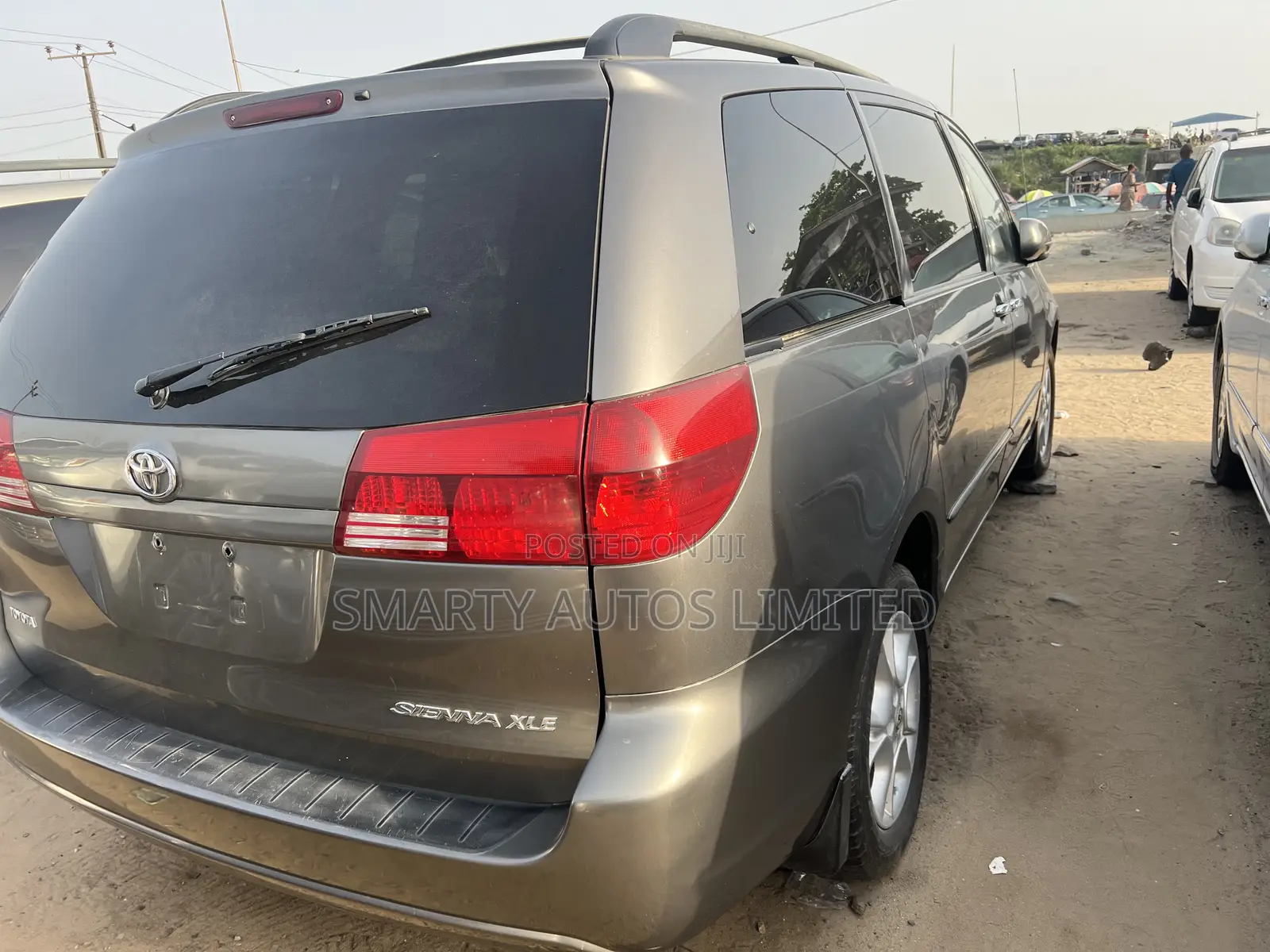 Toyota Sienna 2005 Gray