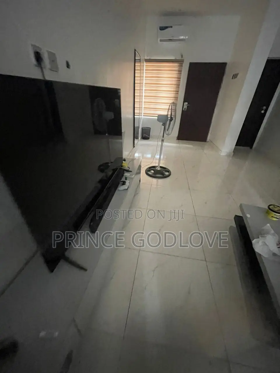 2bdrm Block of Flats in Citizen Avenue, Dawaki for rent