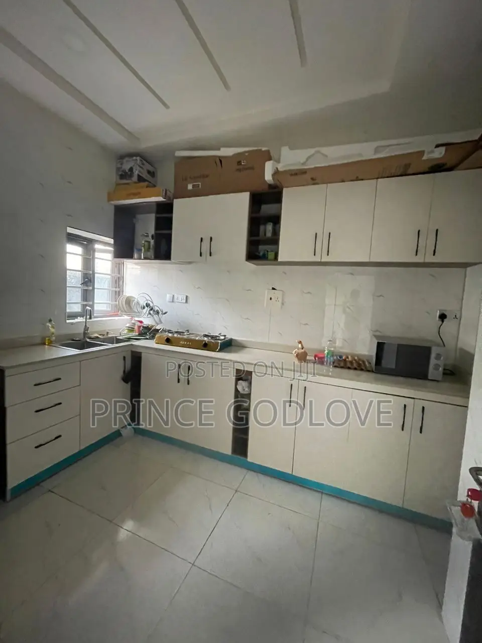 2bdrm Block of Flats in Citizen Avenue, Dawaki for rent
