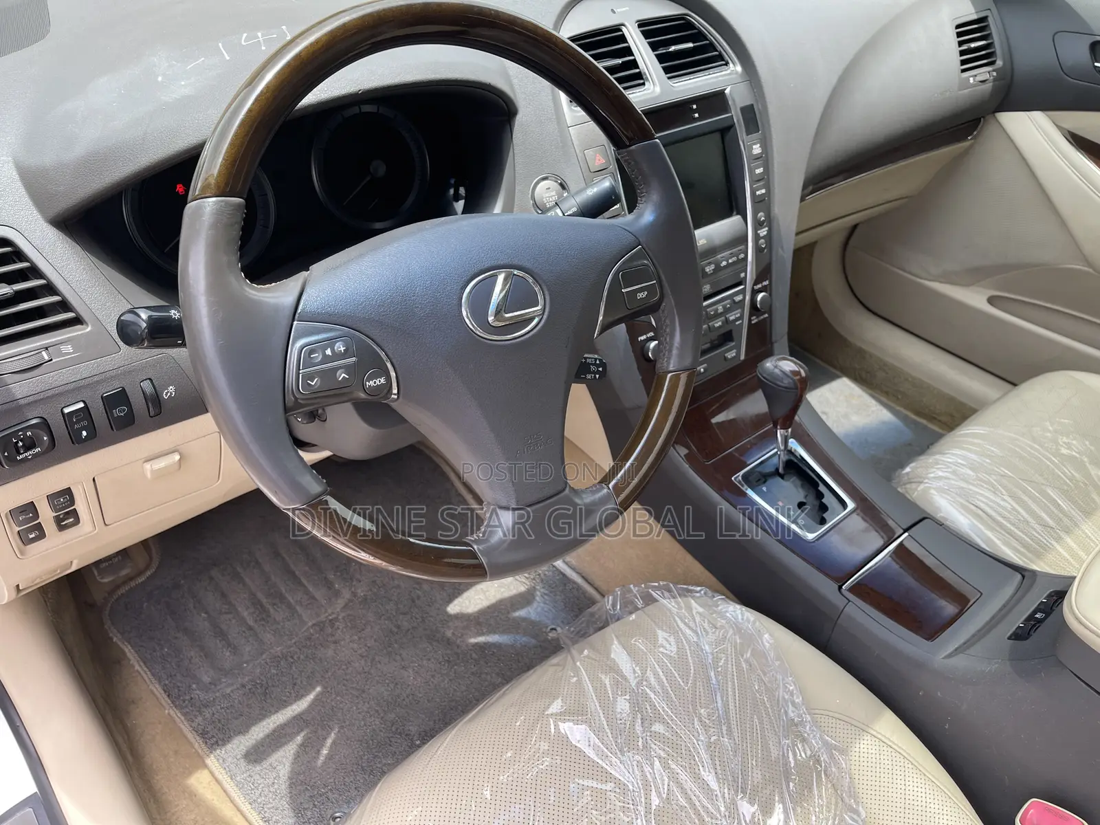 Lexus ES 350 2011 White