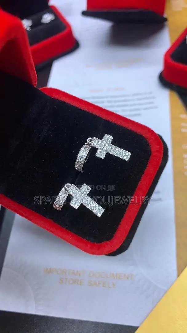 Diamond Earring