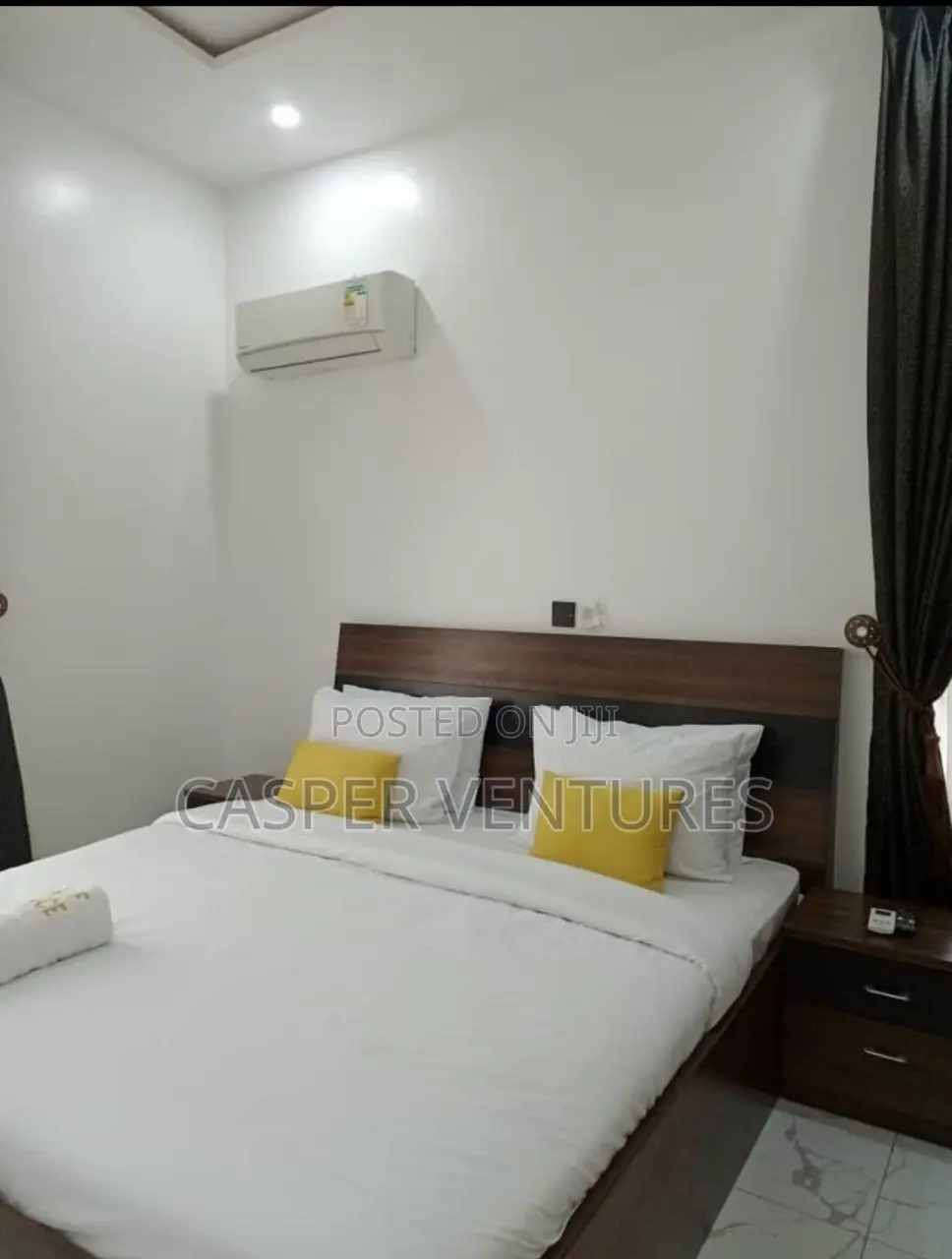 Furnished 3bdrm Apartment in Osh, Ikoyi for rent