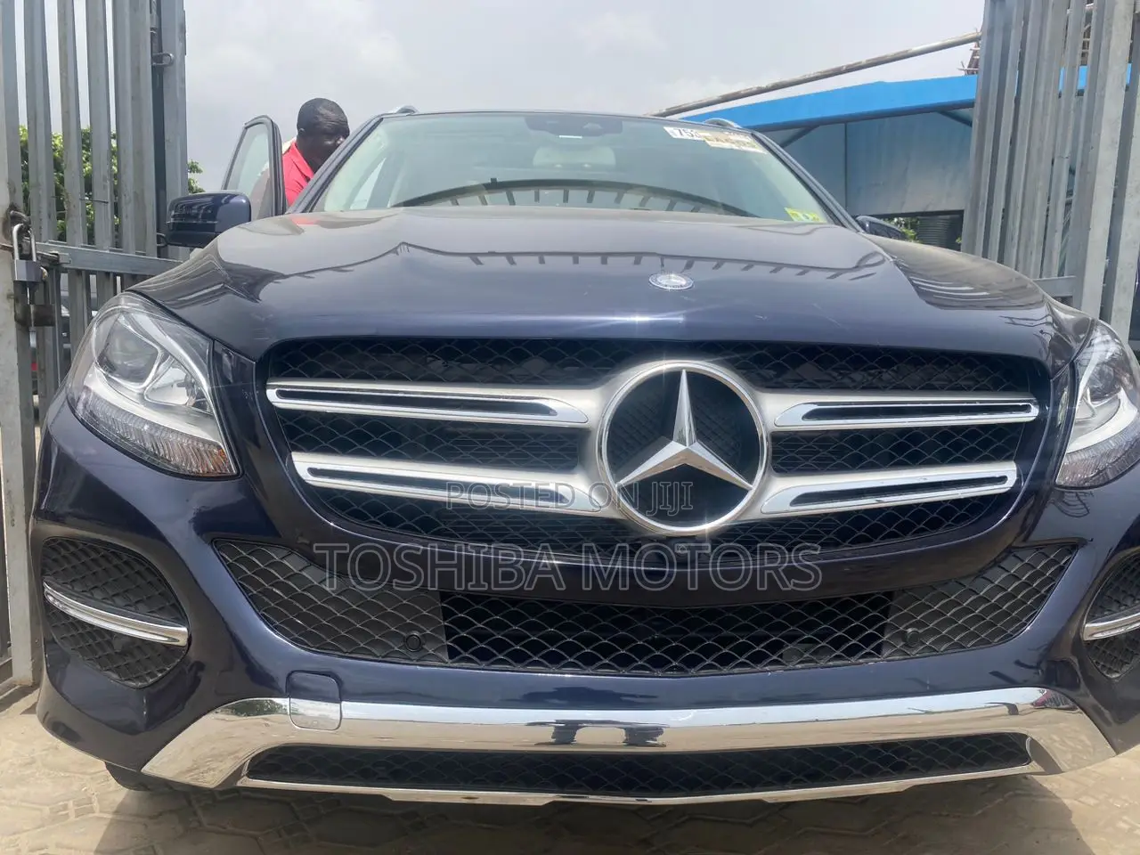 Mercedes-Benz GLE-Class GLE 350d 4MATIC 2017 Blue