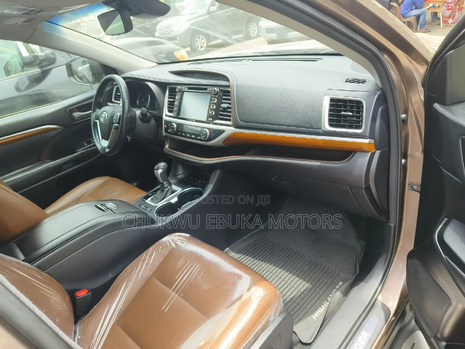 Toyota Highlander 2018 Brown