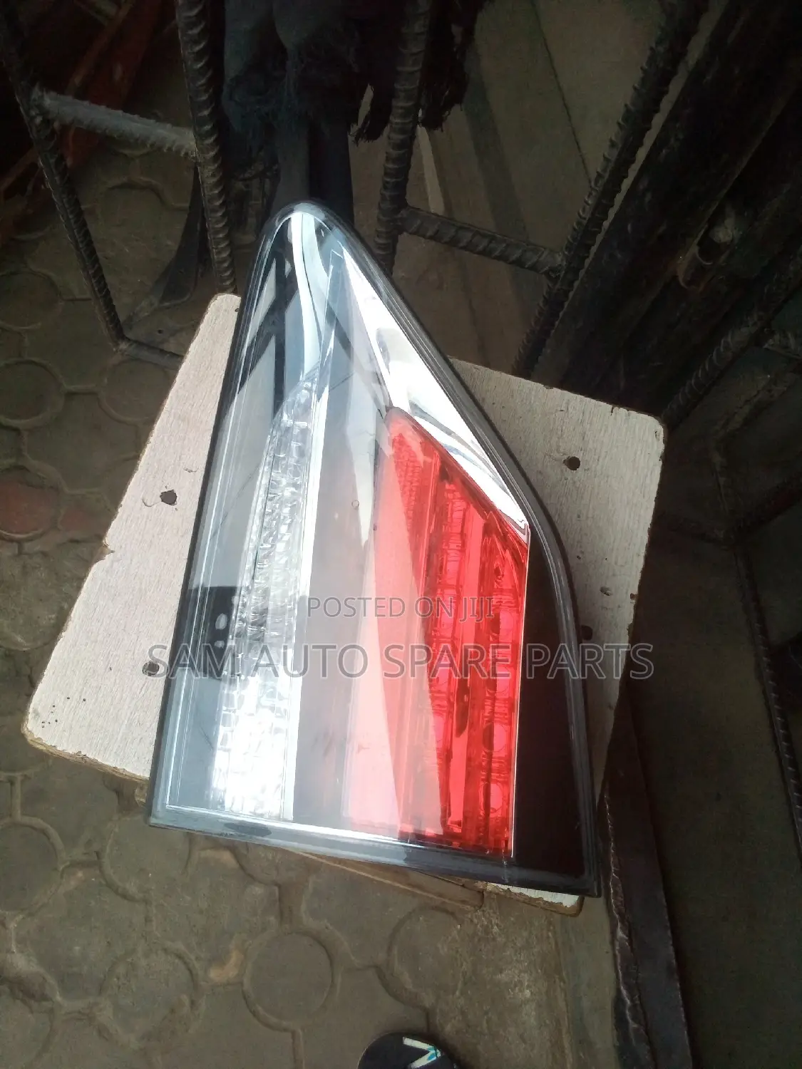 Lexus RX 350 2013 Boot Light Right Side