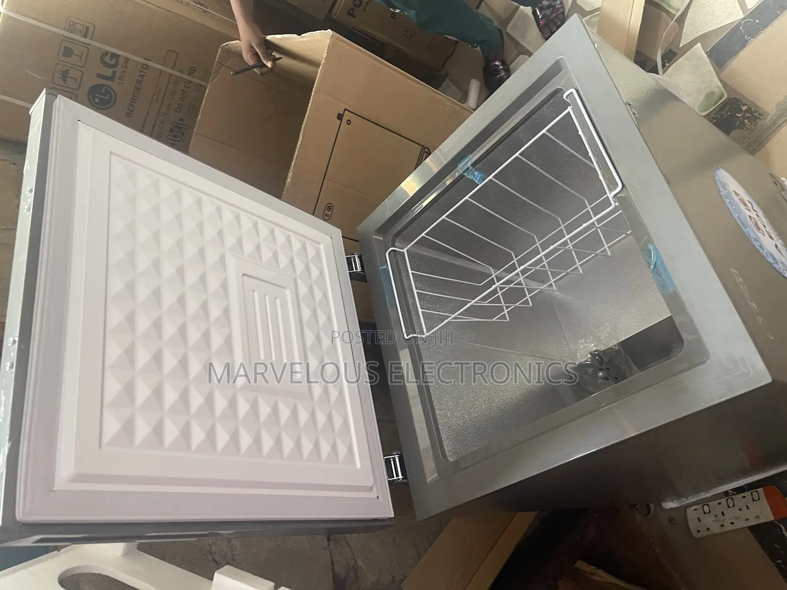 Brand New Aoue Chest Freezer Full Copper Coil Full