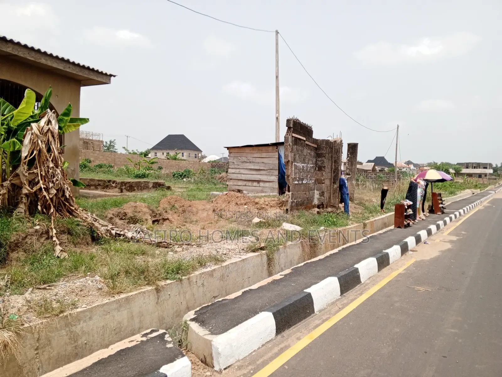 Commercial 1200m2 Plot of Land on Akala Express