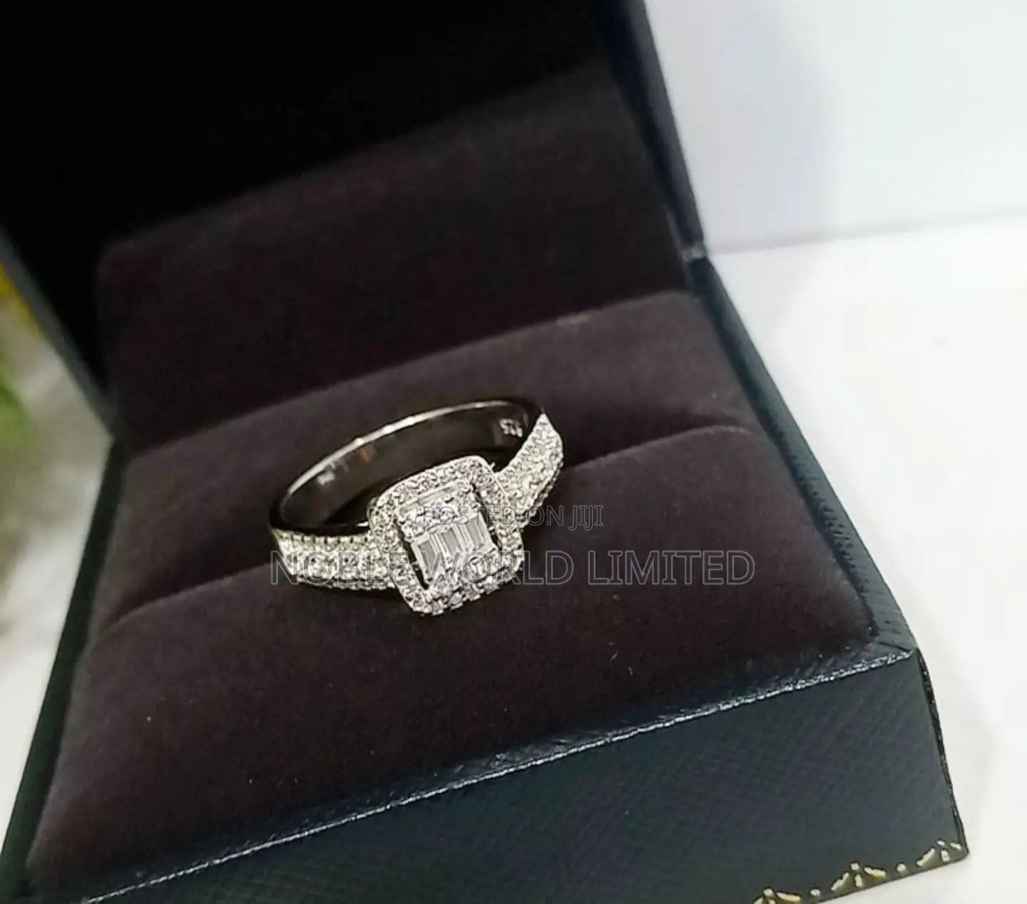 925 Sterling Silver Engagement Ring