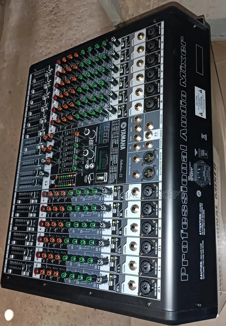 Yamaha 12 Channel Flat Mixer (With Equaliser)