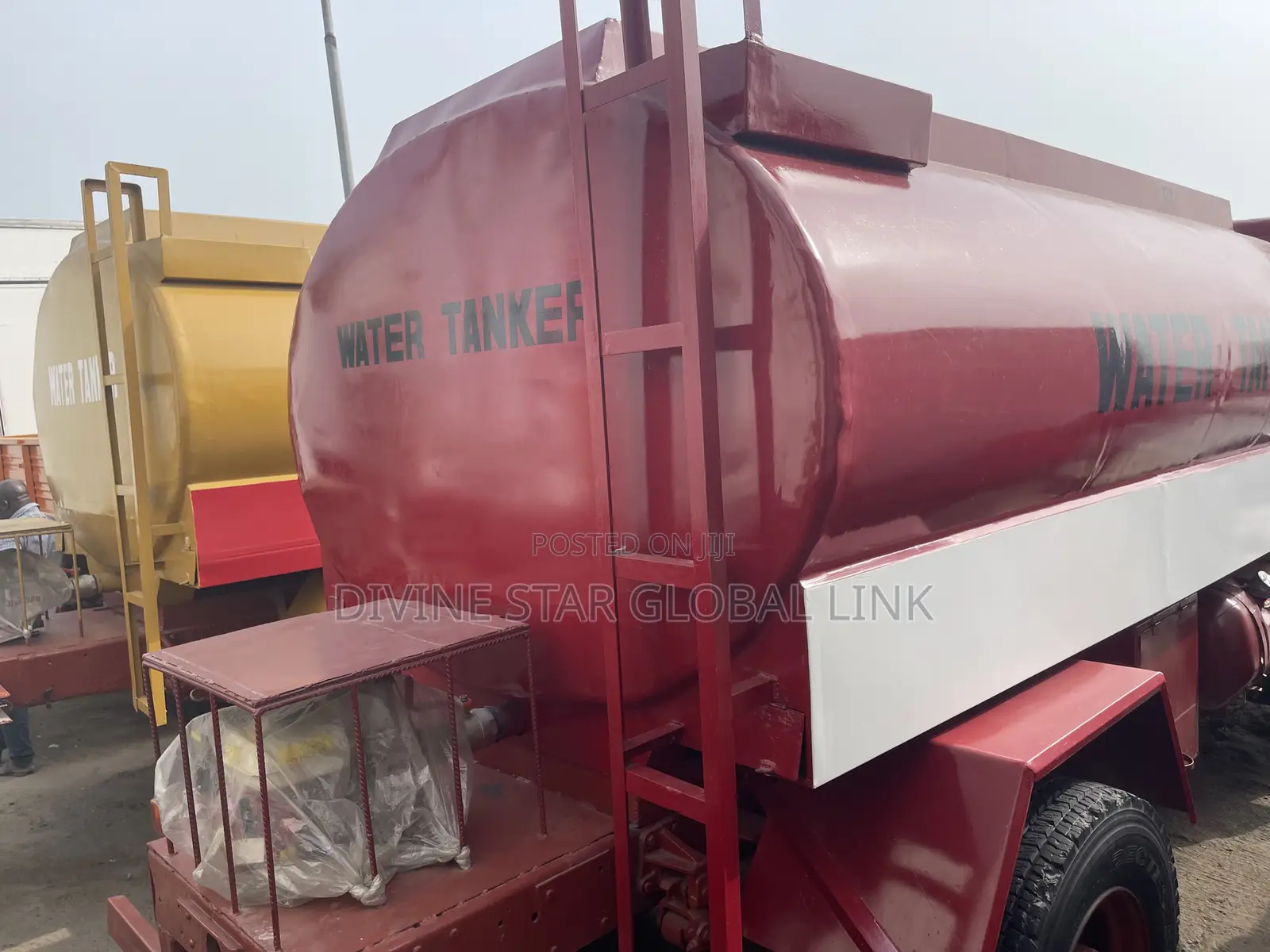 Water Tank Mercedes Benz