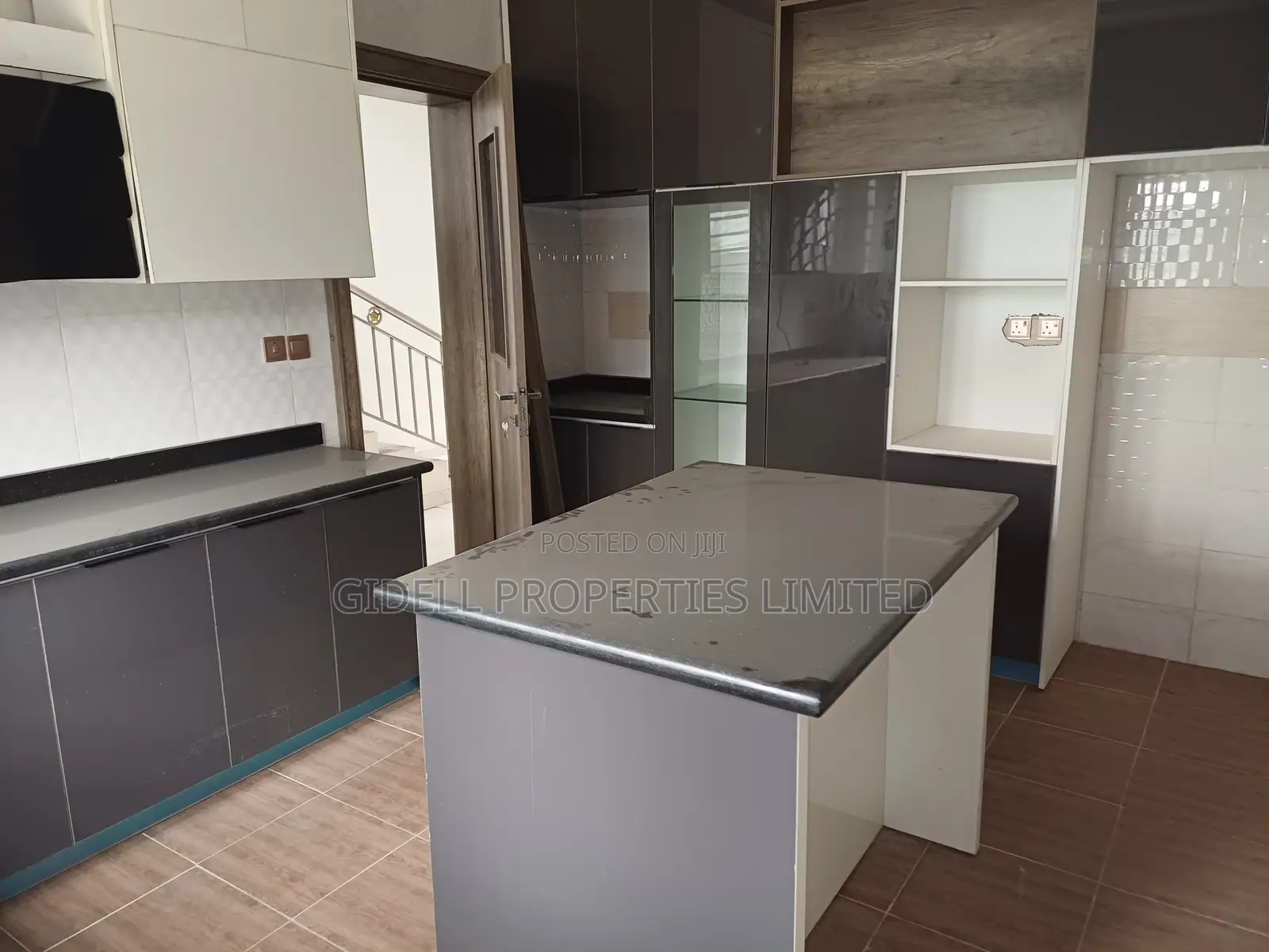 4bdrm Duplex in Jahi for rent