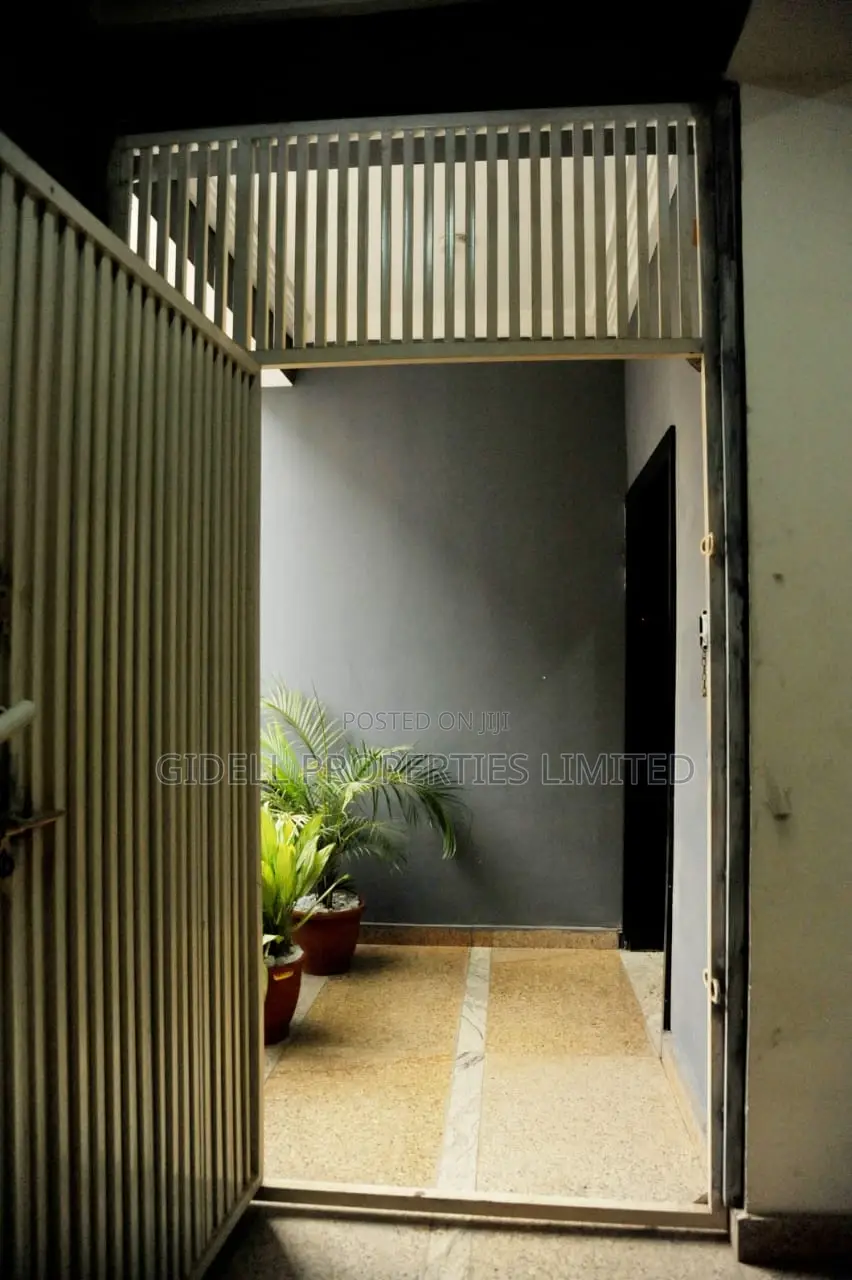 Furnished 3bdrm Apartment in Jahi for rent