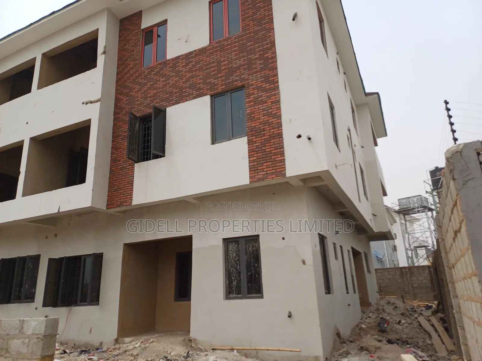 4bdrm House in Jahi for sale