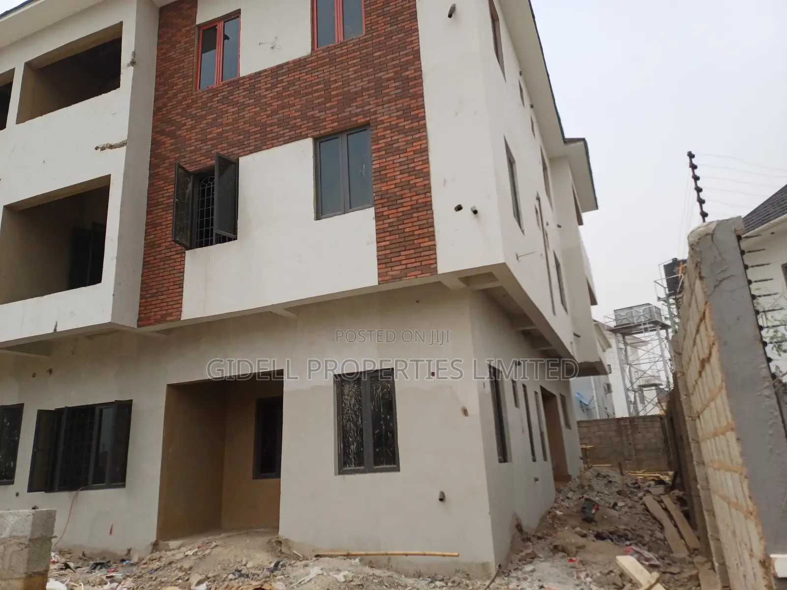 4bdrm House in Jahi for sale