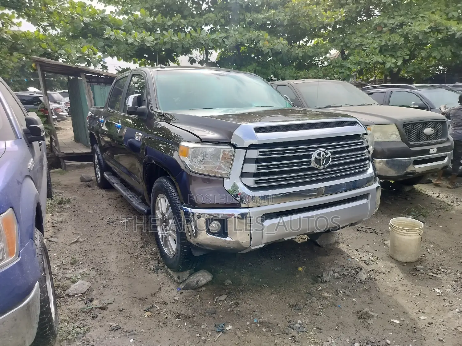 Toyota Tundra 2017 Black