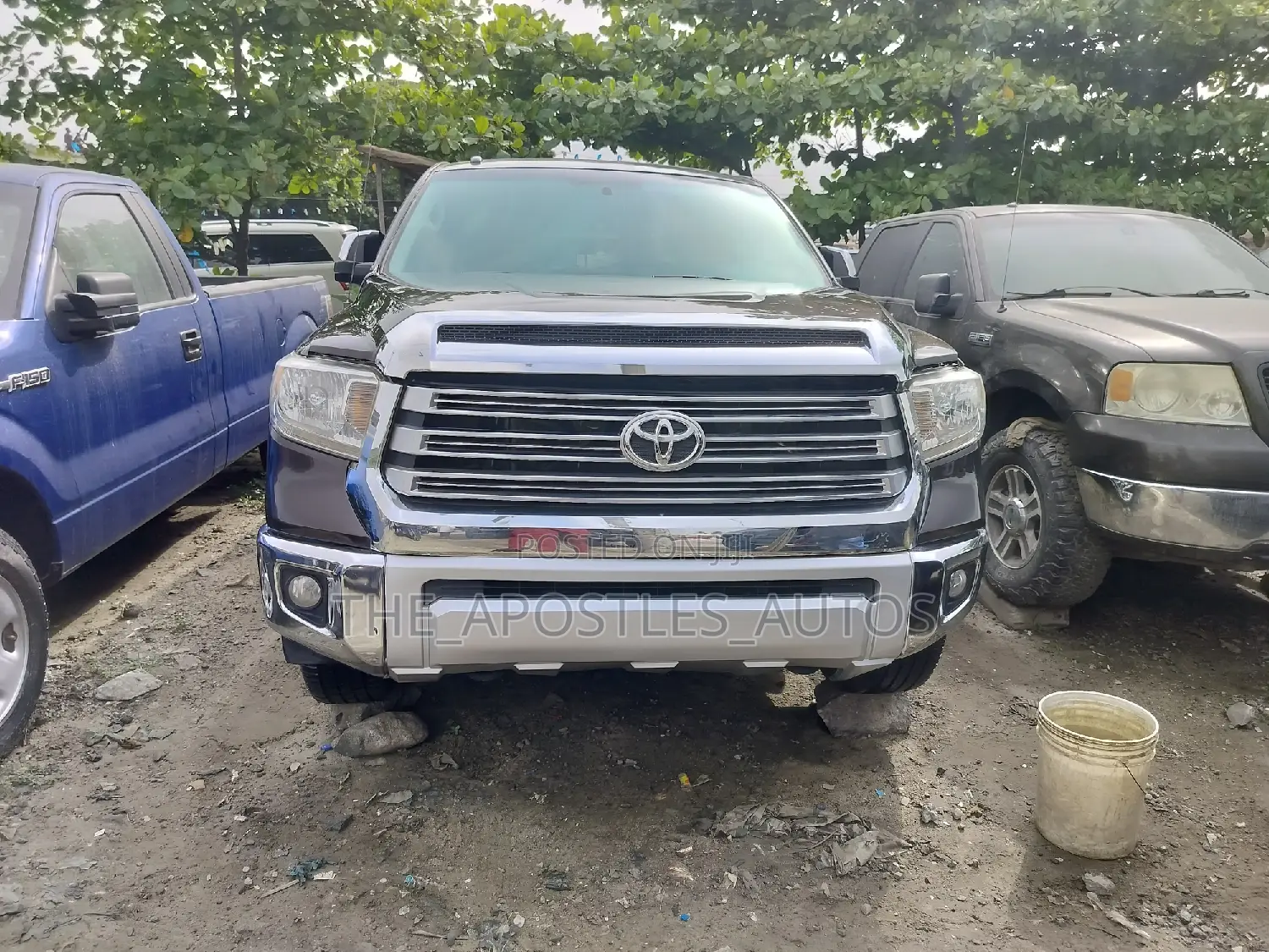 Toyota Tundra 2017 Black