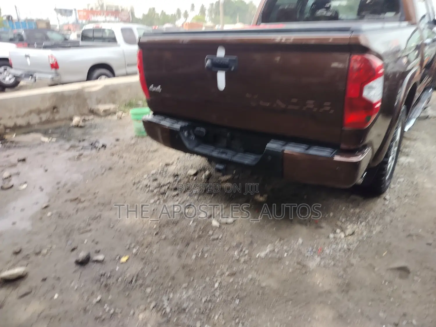 Toyota Tundra 2017 Brown