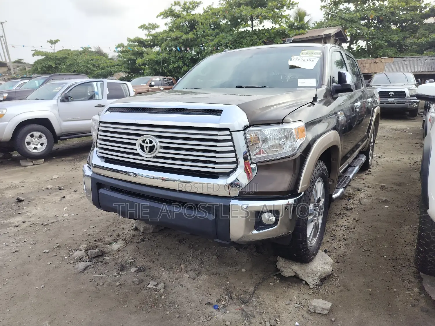 Toyota Tundra 2016 Brown