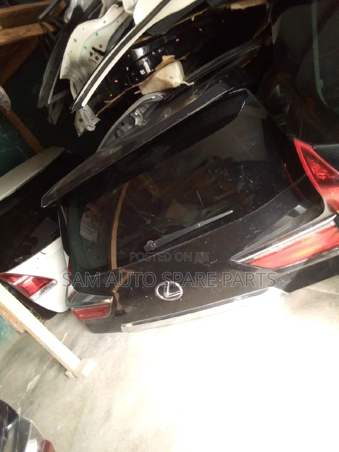 Lexus LX 570 Complete Boot 2019 Model