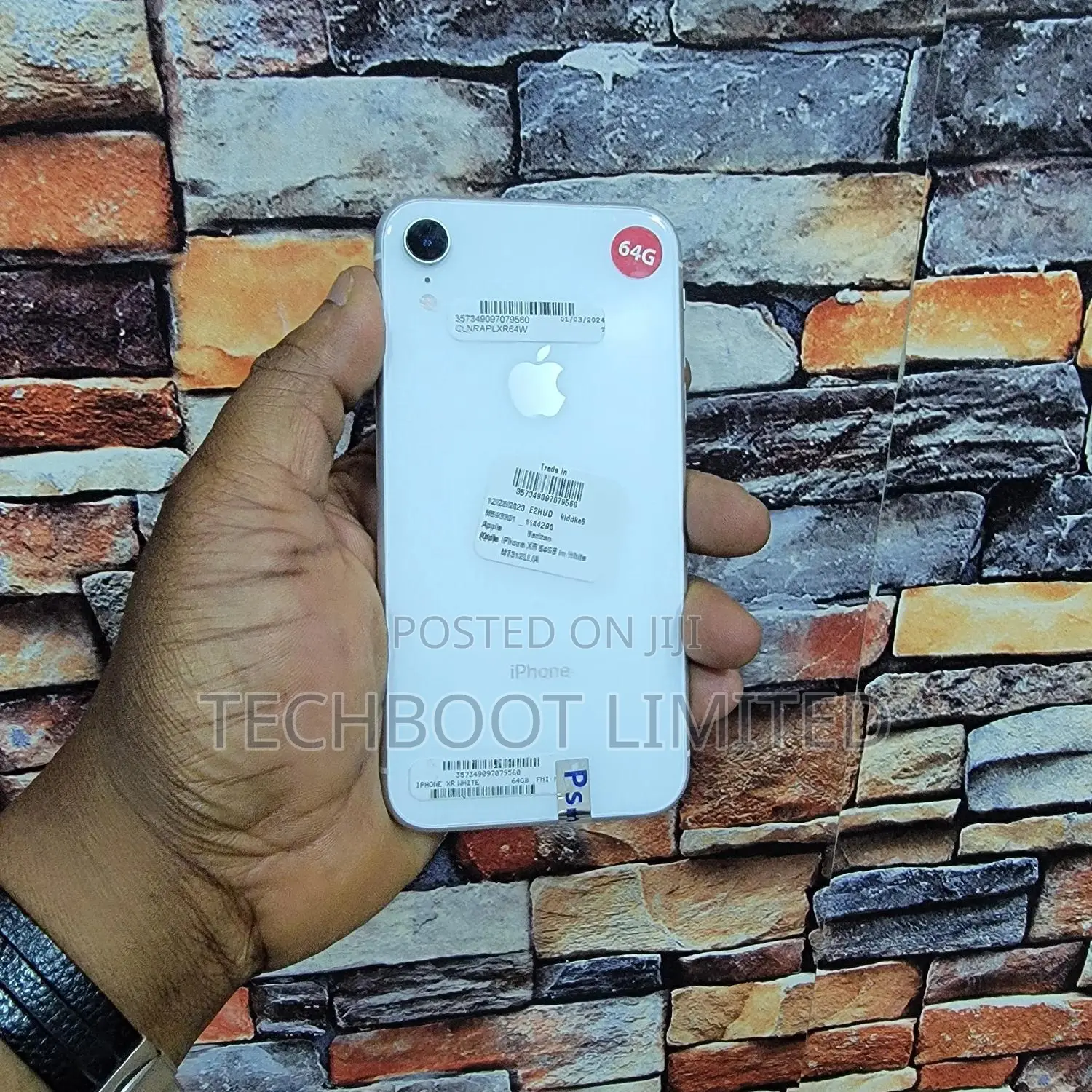 Apple iPhone XR 64 GB White