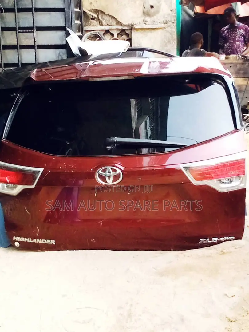 Toyota Highlander Complete Boot 2016 Model