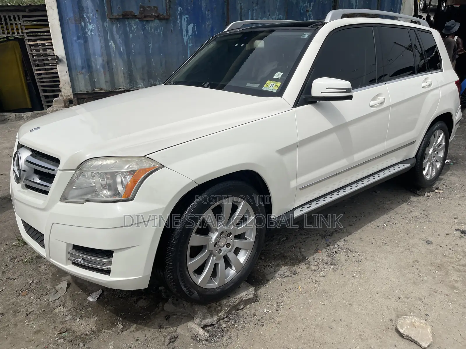 Mercedes-Benz GLK-Class 350 4MATIC 2012 White