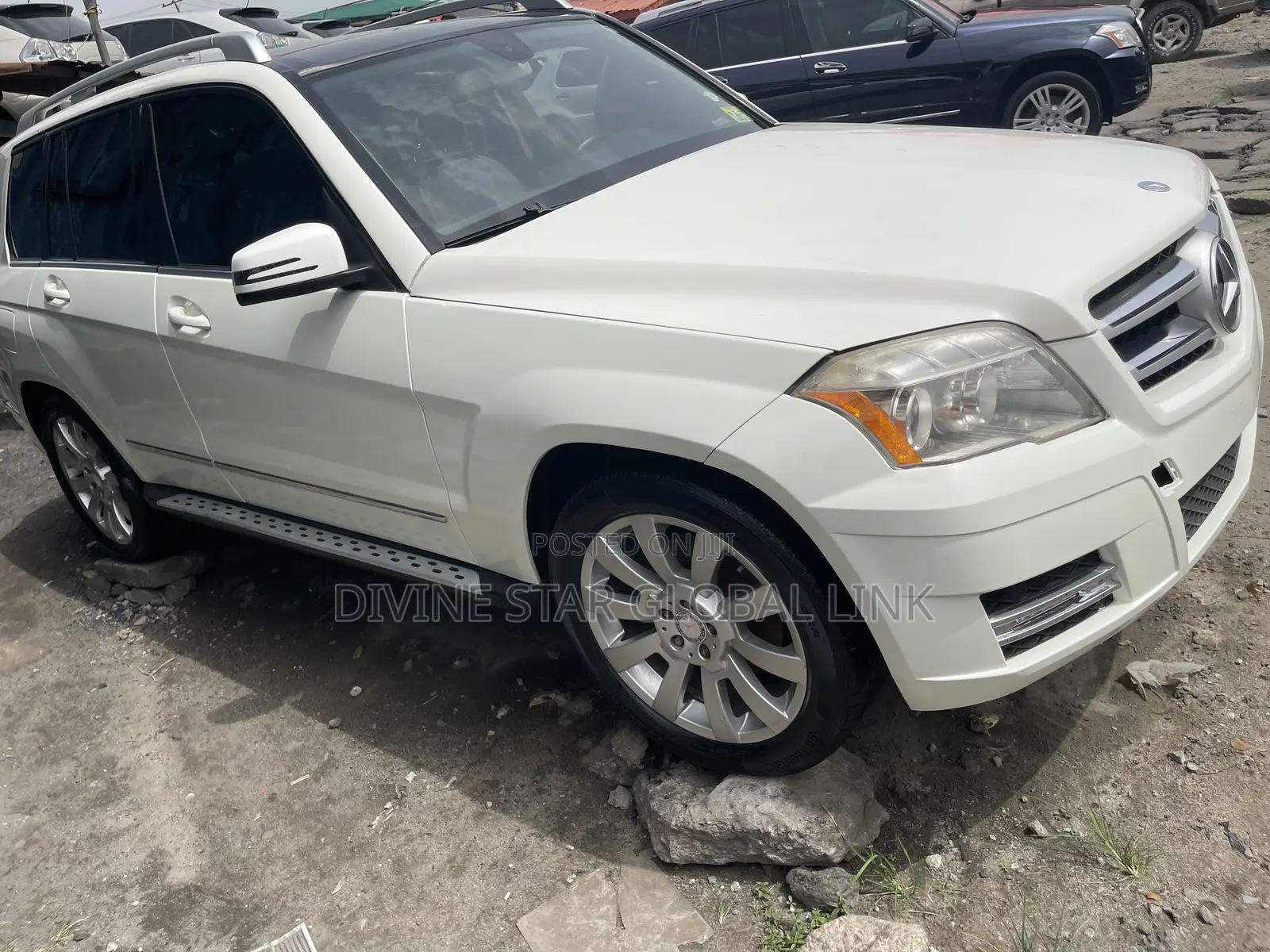 Mercedes-Benz GLK-Class 350 4MATIC 2012 White