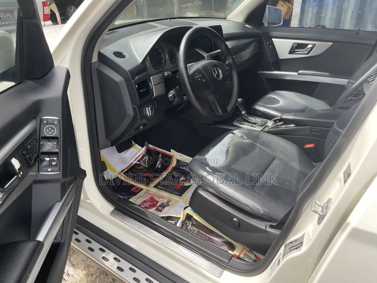 Mercedes-Benz GLK-Class 350 4MATIC 2012 White