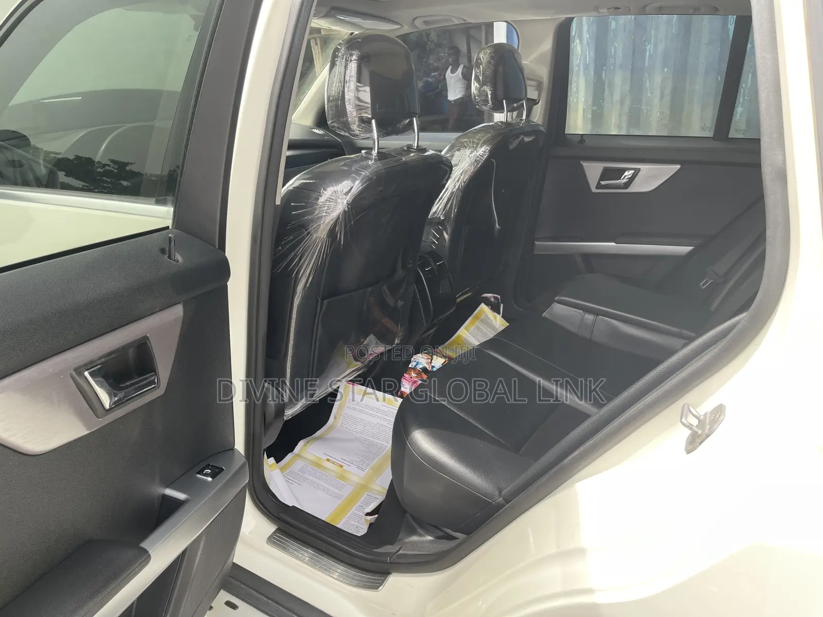 Mercedes-Benz GLK-Class 350 4MATIC 2012 White