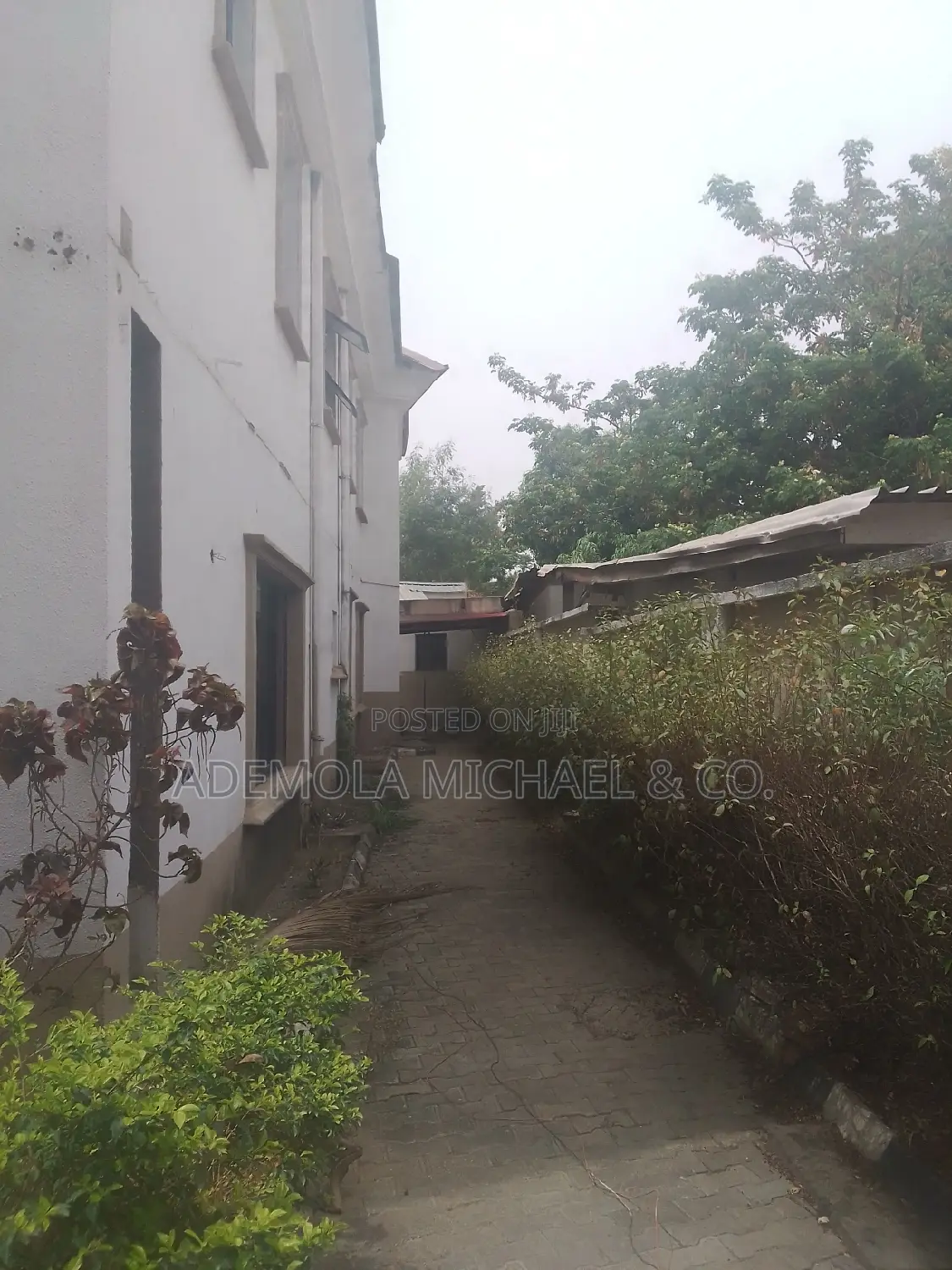 6bdrm Duplex in Maitama for sale