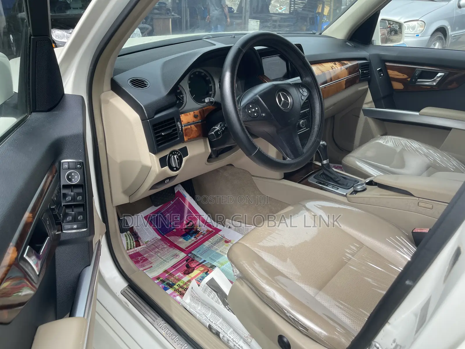 Mercedes-Benz GLK-Class 350 2012 White
