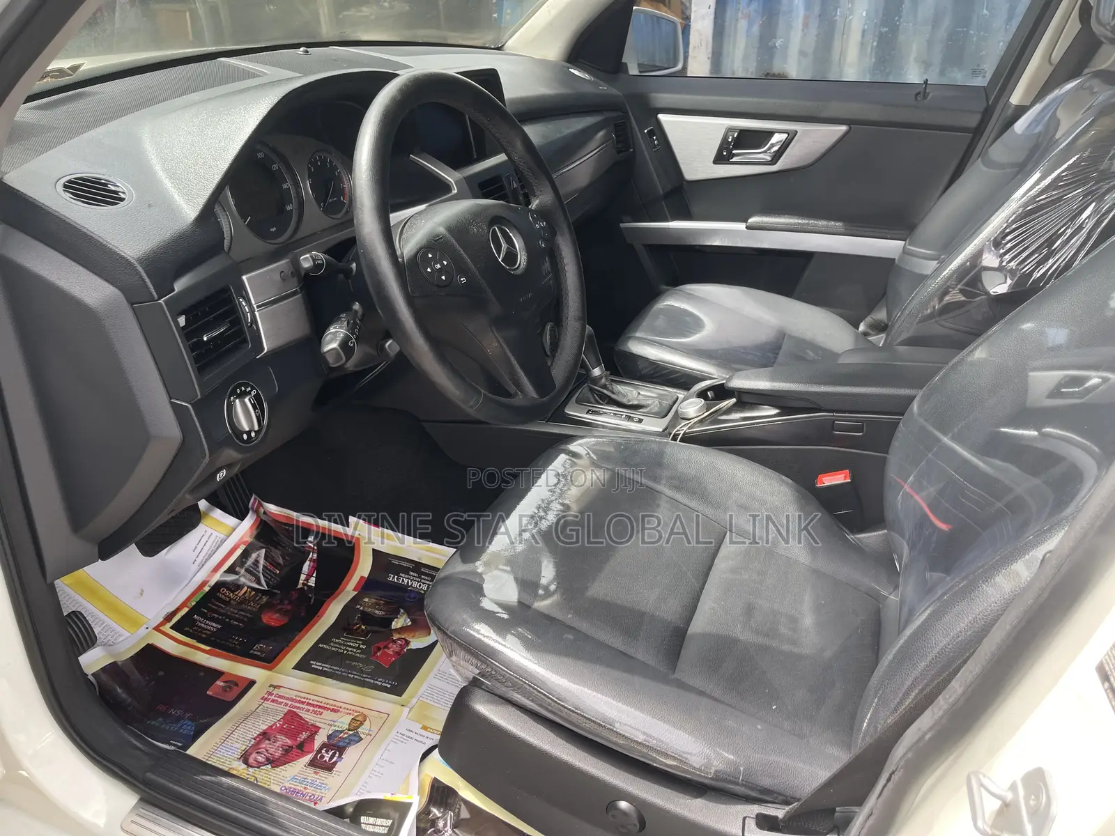 Mercedes-Benz GLK-Class 2011 Gray