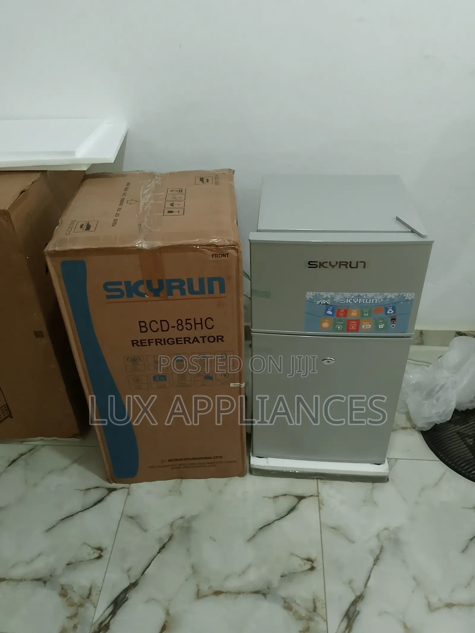 Double Door 85l Skyrun Refrigerator Bcd85hc