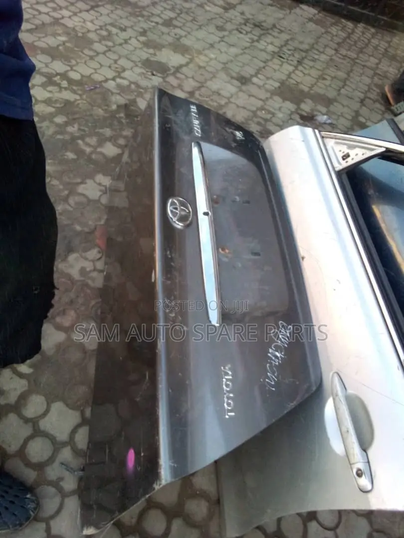 Toyota Camry Boot 05