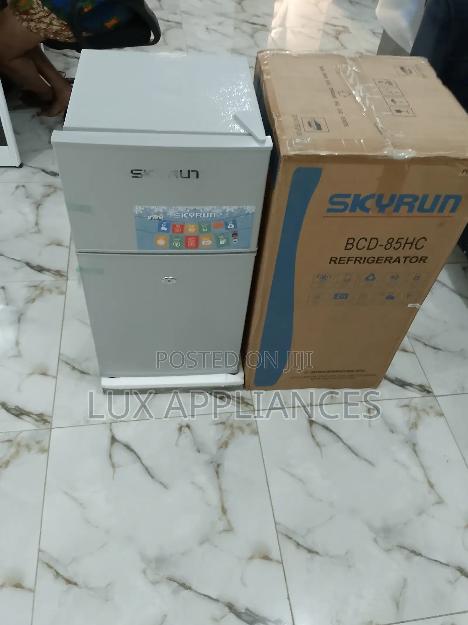 Double Door 85l Refrigerator Bcd85hc