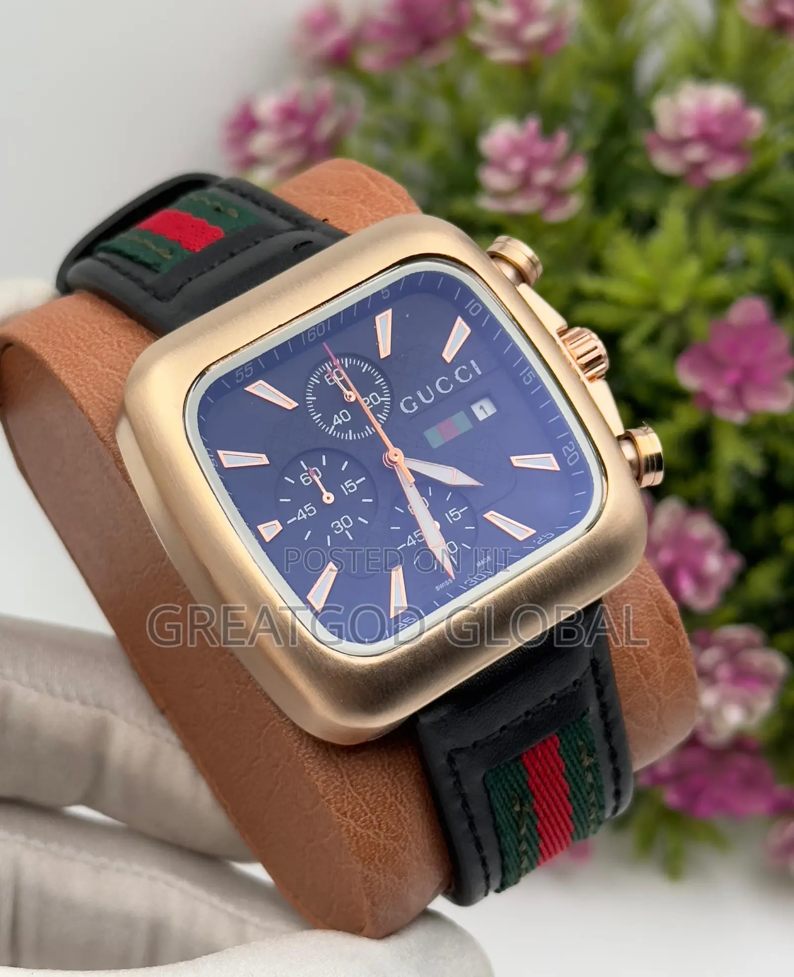 *Gucci Leather Strap Wristwatch Chronograph Working*