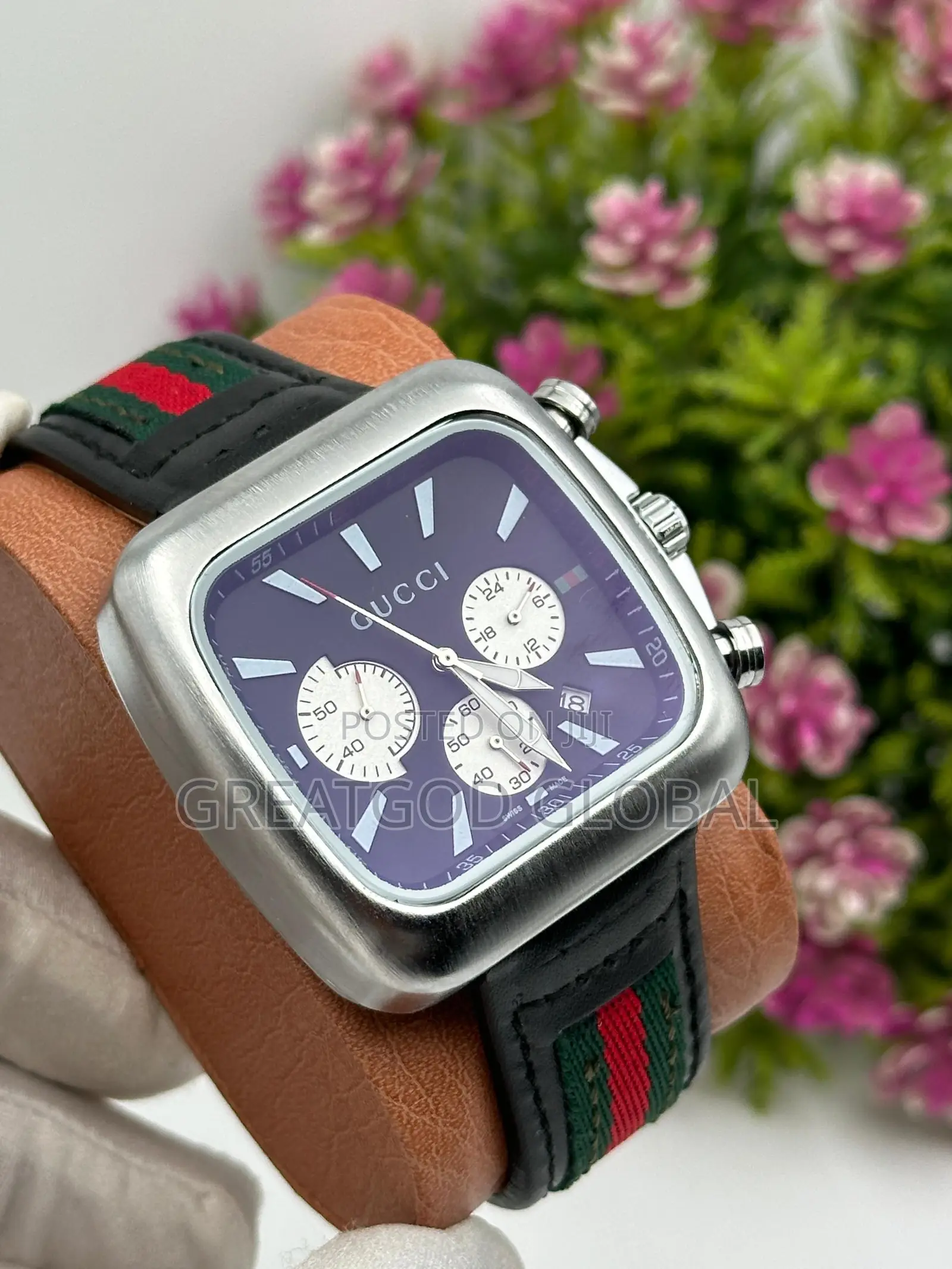 *Gucci Leather Strap Wristwatch Chronograph Working*