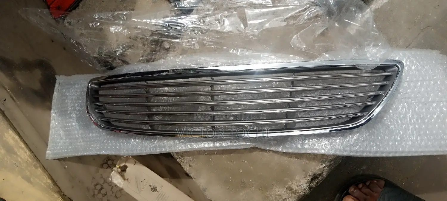 Bumber Front Grille Stainless Lexus Es330 2003 - 2007