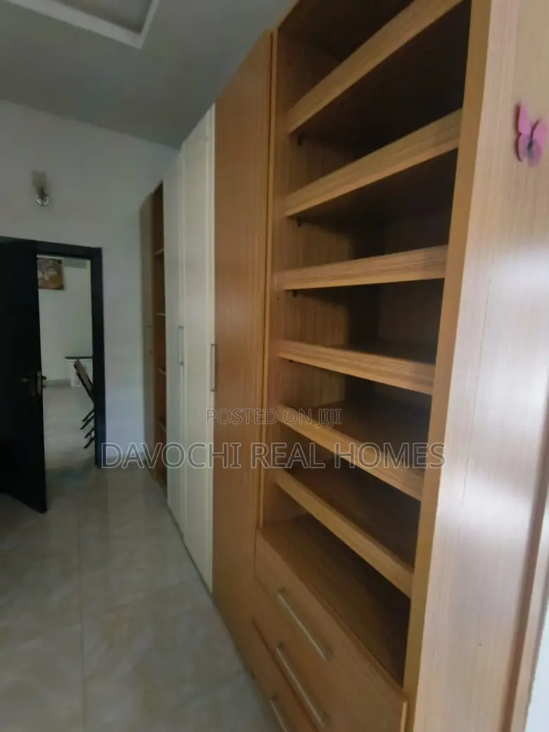 Furnished 4bdrm Duplex in Osapa London Estate, Lekki for rent