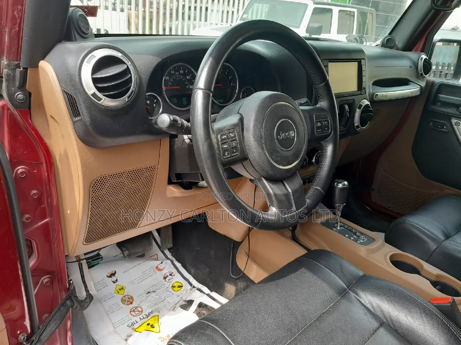 Jeep Wrangler Sahara 2012 Red