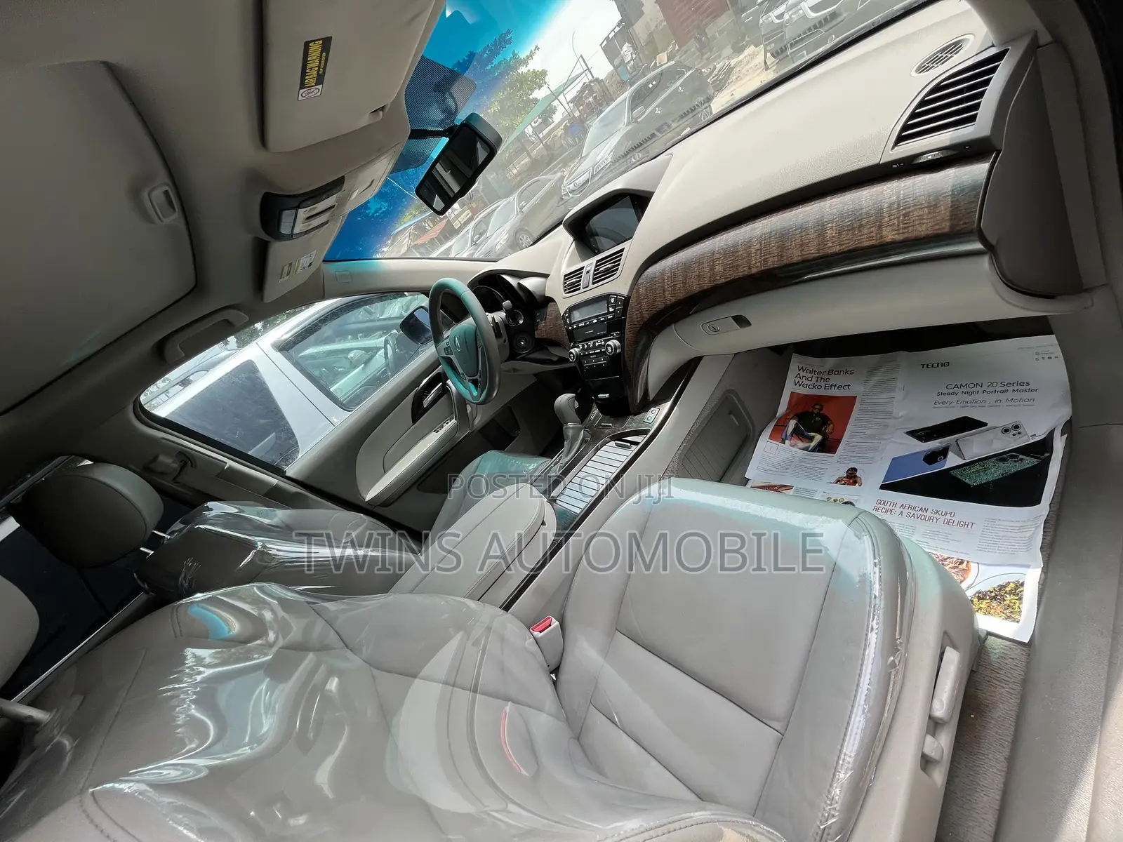 Acura MDX SUV 4dr AWD (3.7L 6cyl 6A) 2012 Gray