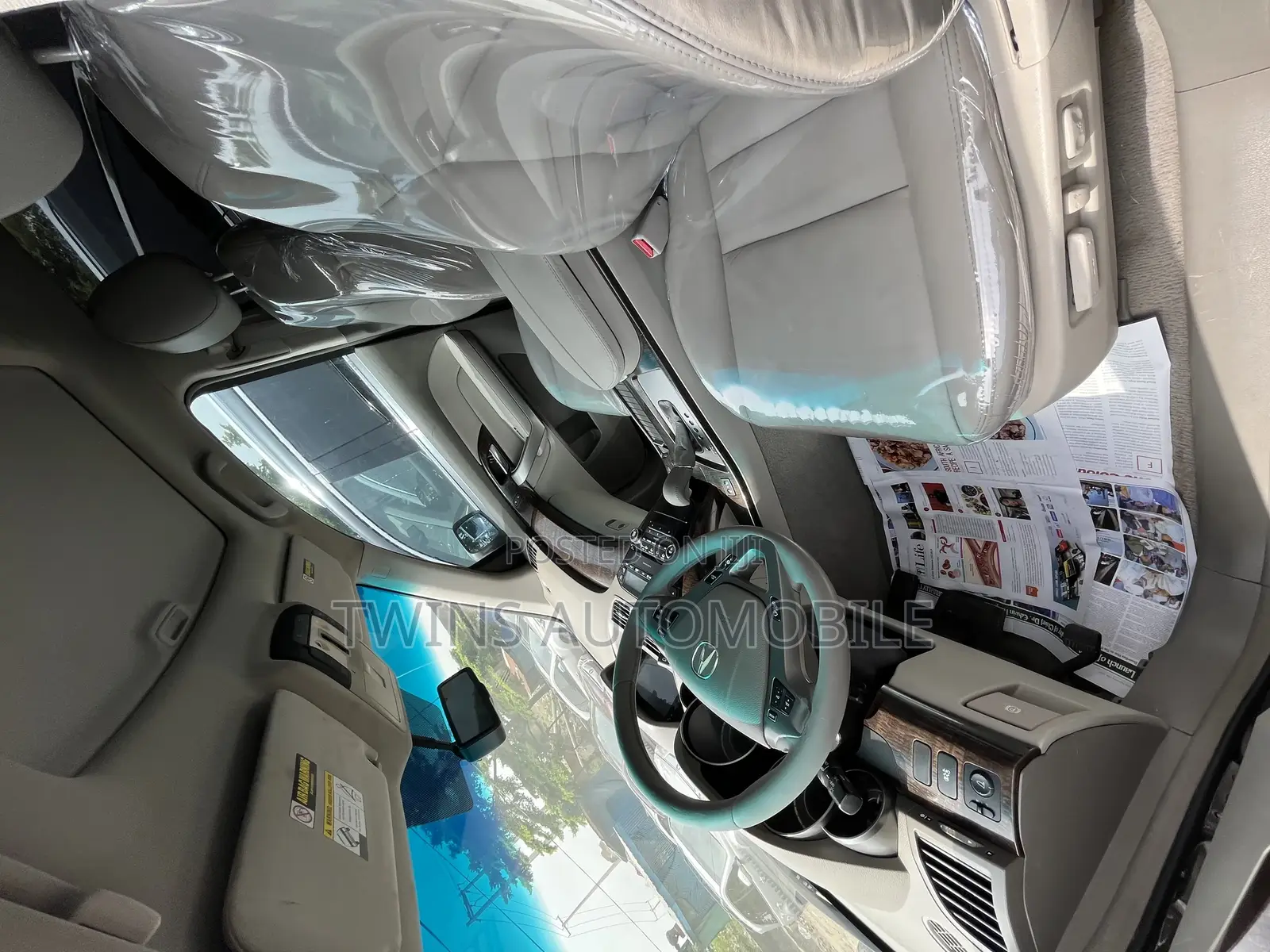 Acura MDX SUV 4dr AWD (3.7L 6cyl 6A) 2012 Gray