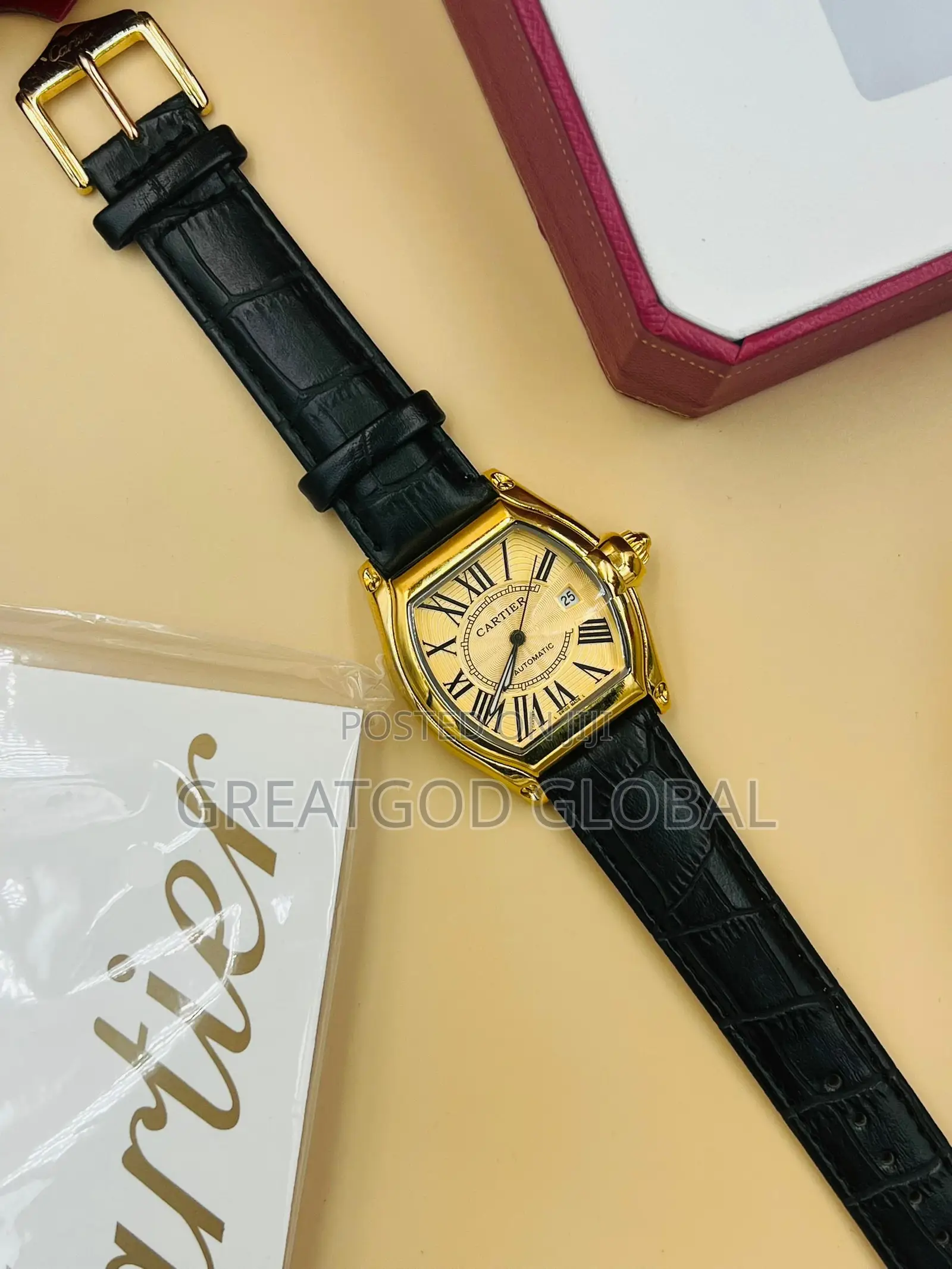 Cartier Leather Wristwatch Unique With Box for Women Wears