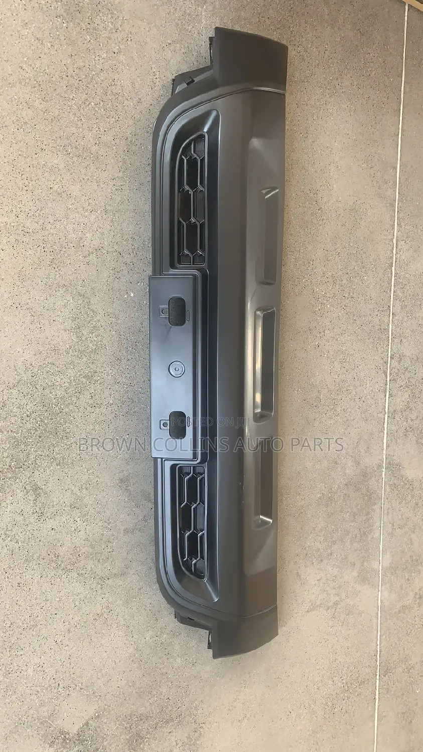 Down Bumper Padded Hilux 2020-2024